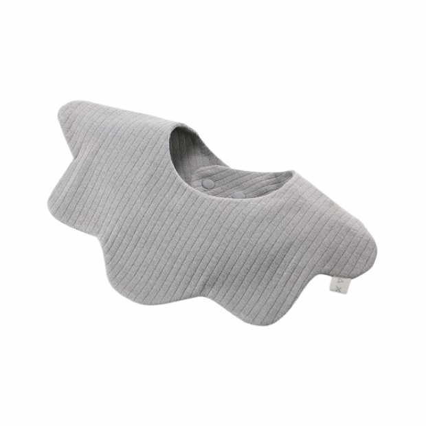 069157-KUKU竹纖羅紋造型圍兜-灰_工作區域 1.jpg